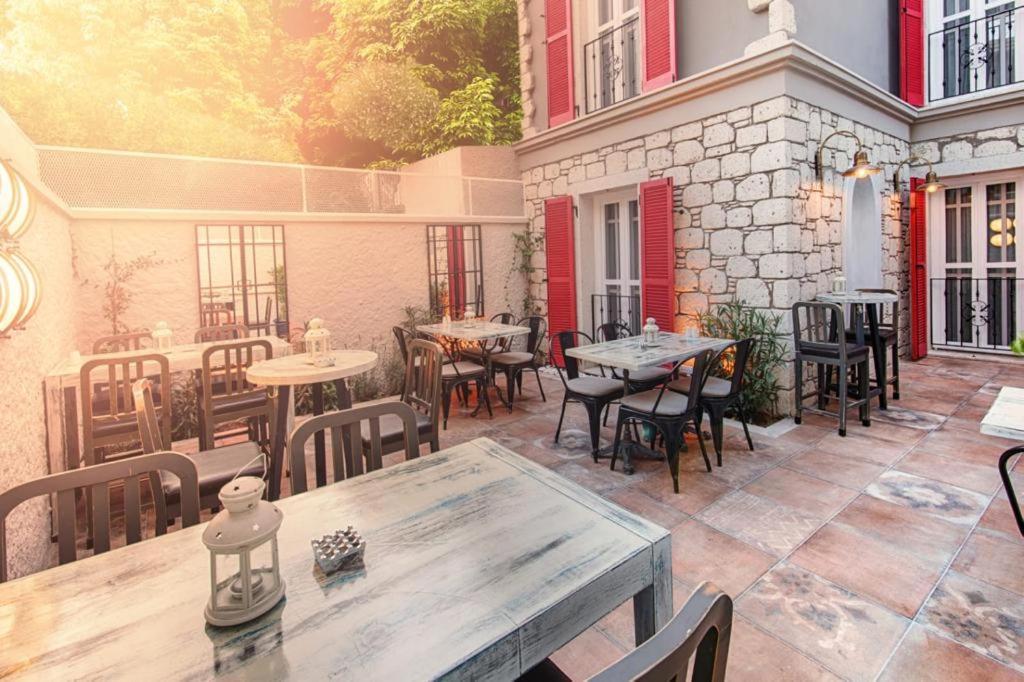 Petite Boutique Hotel Ildiri Luaran gambar